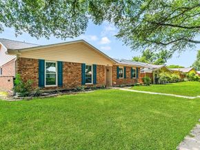 2718  Branch Oaks Drive , Garland Texas 75043