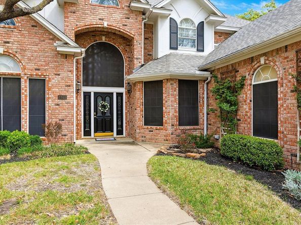 1869  Vintage Court , Corinth Texas 76210