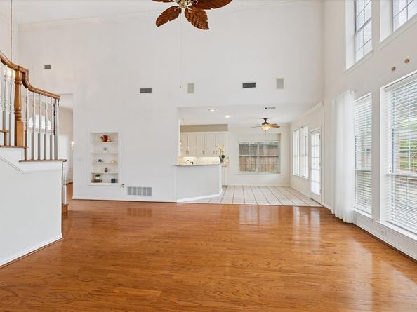 1869  Vintage Court , Corinth Texas 76210