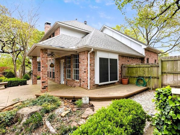 1869  Vintage Court , Corinth Texas 76210