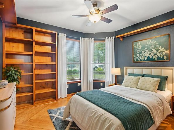 1869  Vintage Court , Corinth Texas 76210