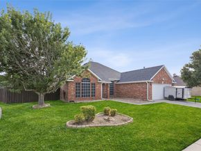 301  Hudson Falls Drive , Arlington Texas 76002