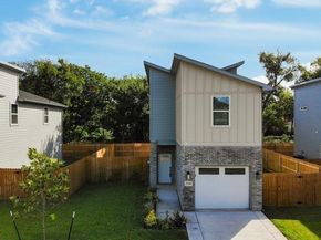 2662  Sutton Street , Dallas Texas 75210