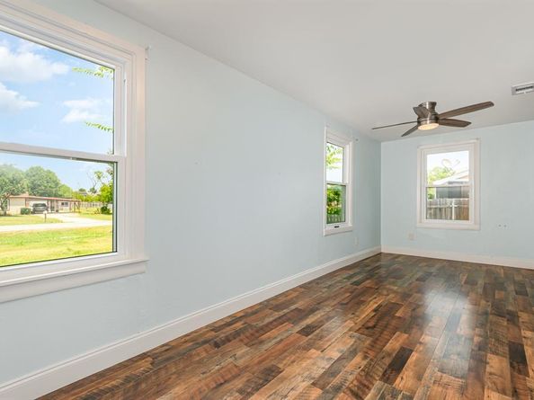 623  Concho Drive , Oak Point Texas 75068