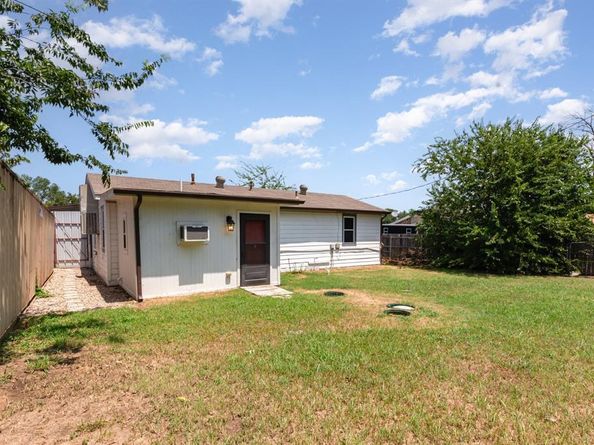 623  Concho Drive , Oak Point Texas 75068