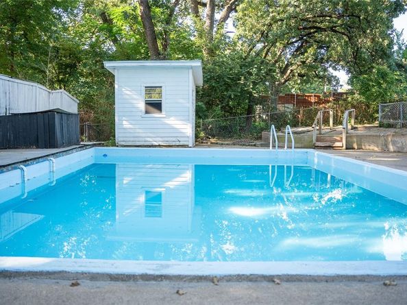 1014  Lucille Street , Irving Texas 75060