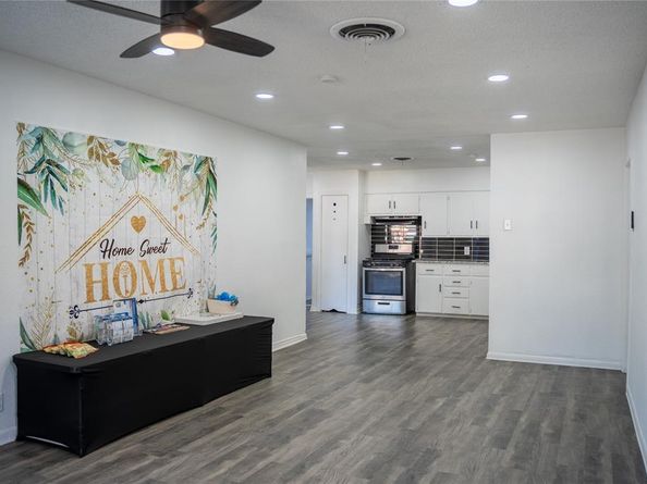 1014  Lucille Street , Irving Texas 75060