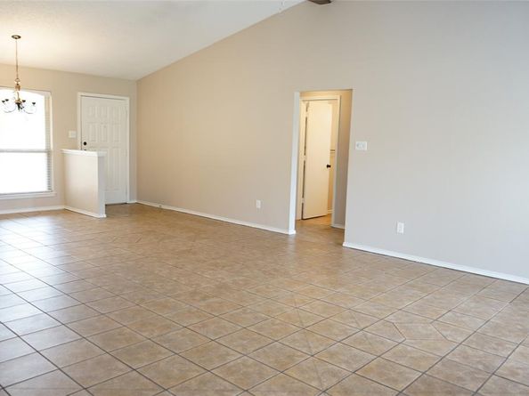 316  Juniper Drive , Arlington Texas 76018