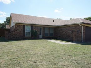 316  Juniper Drive , Arlington Texas 76018