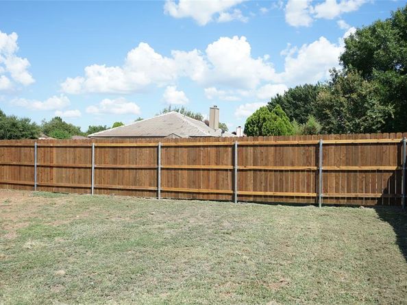 316  Juniper Drive , Arlington Texas 76018