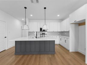 1573  Harris Court , Dallas Texas 75223