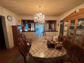 7805  Wanebe Drive , Dallas Texas 75235