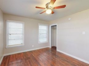 7629  Lake June Road , Dallas Texas 75217