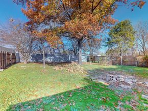7629  Lake June Road , Dallas Texas 75217