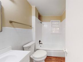 7629  Lake June Road , Dallas Texas 75217
