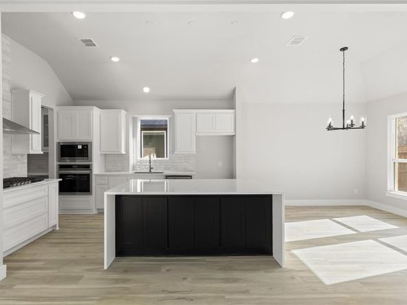 625  Willowmore Drive , Little Elm Texas 75068