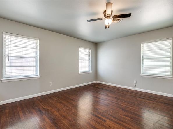3843  Holliday Road , Dallas Texas 75224
