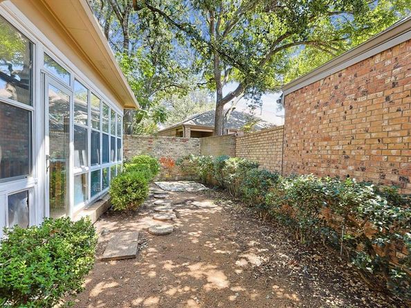 6014  Shetland Drive , Dallas Texas 75230