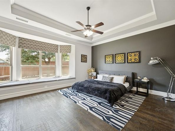 3426  Wingren Drive , Irving Texas 75062