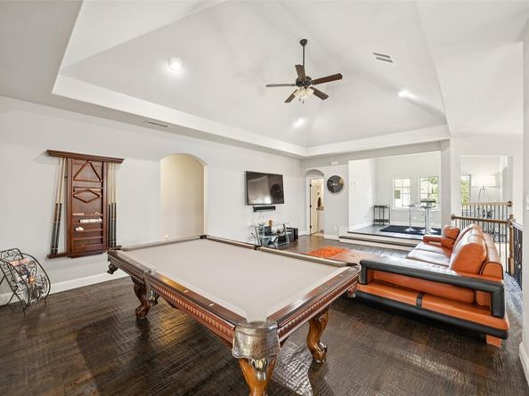 3426  Wingren Drive , Irving Texas 75062