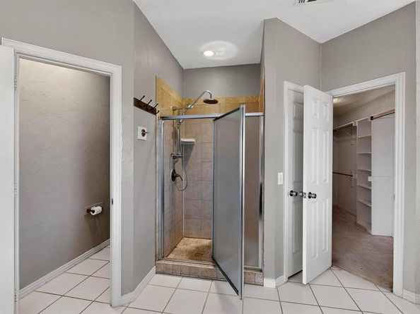 4049  Heron Cove Lane , The Colony Texas 75056