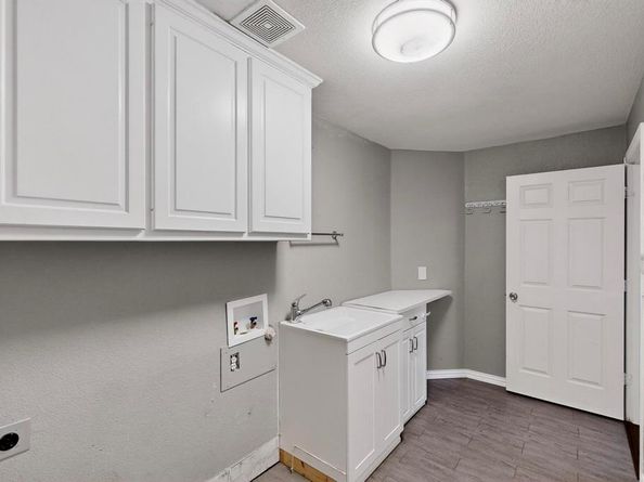 4049  Heron Cove Lane , The Colony Texas 75056