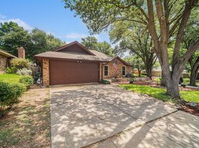 4017  Cherryhill Court , Arlington Texas 76016