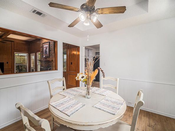 4017  Cherryhill Court , Arlington Texas 76016