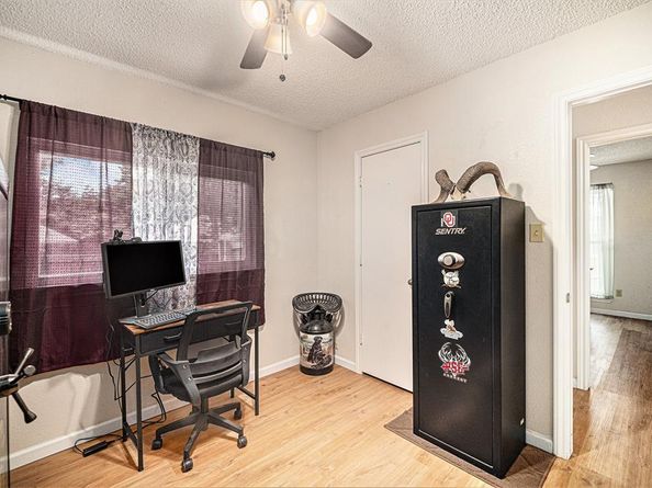 4017  Cherryhill Court , Arlington Texas 76016