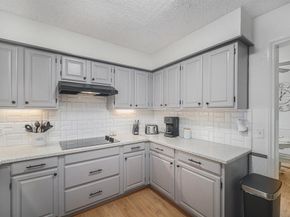 4017  Cherryhill Court , Arlington Texas 76016