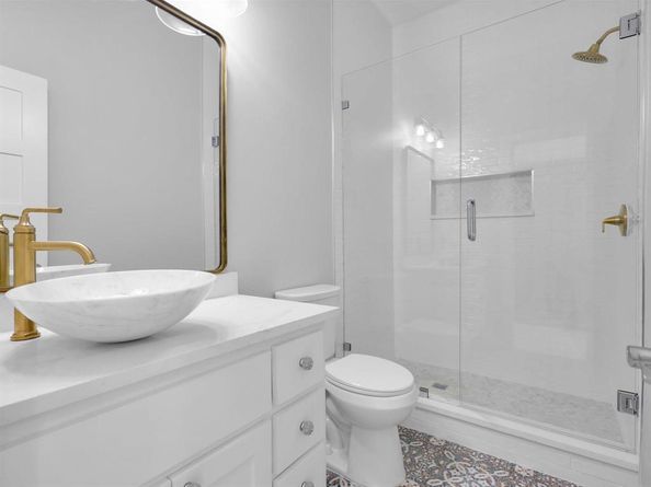 1028  Comal Street , Dallas Texas 75203