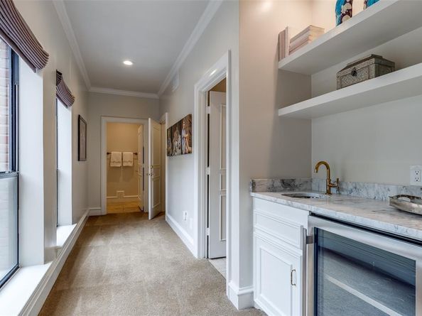 17316  Club Hill Lane , Dallas Texas 75248