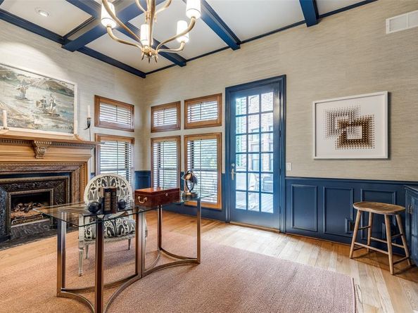 17316  Club Hill Lane , Dallas Texas 75248