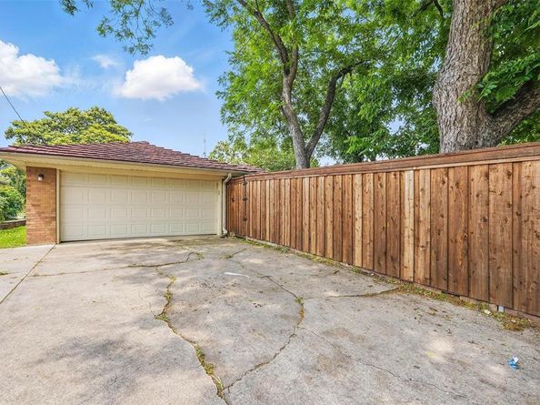 2908 E Park Boulevard , Plano Texas 75074