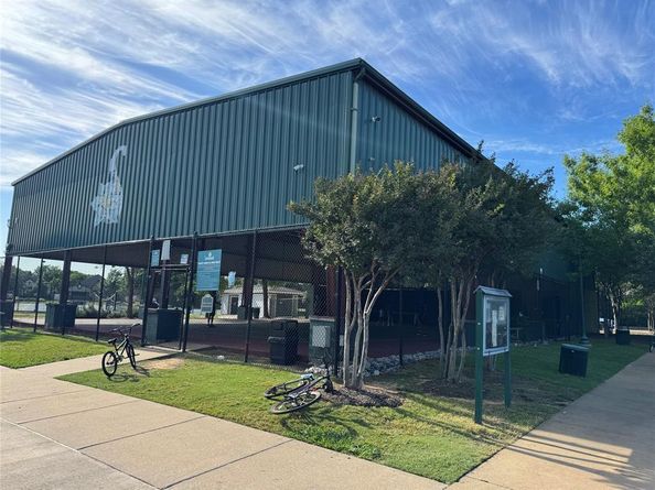 1621  Jasmine Trail , Savannah Texas 76227