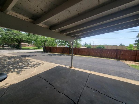 521  Brookview Drive , Hurst Texas 76054