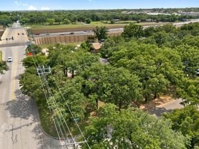 521  Brookview Drive , Hurst Texas 76054