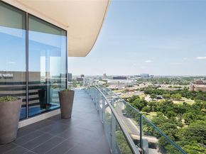 3130 N Harwood Street  1804, Dallas Texas 75201