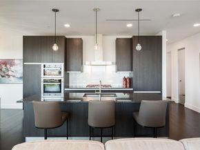 3130 N Harwood Street  1804, Dallas Texas 75201