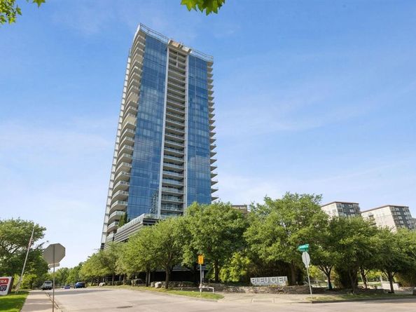 3130 N Harwood Street  1804, Dallas Texas 75201