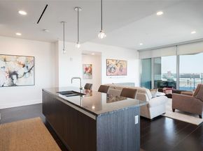 3130 N Harwood Street  1804, Dallas Texas 75201