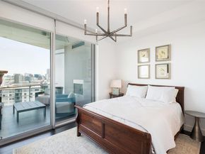 3130 N Harwood Street  1804, Dallas Texas 75201