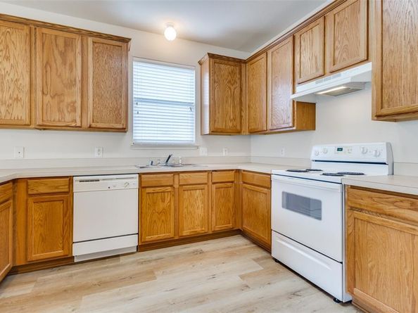 5132  Senator Drive , Fort Worth Texas 76244