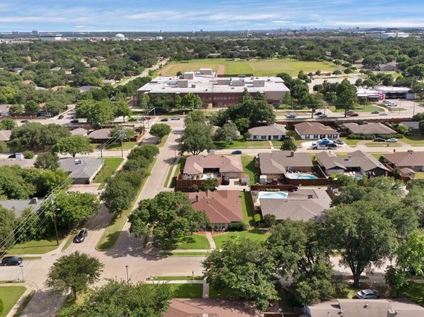 2612  Windsor Place , Plano Texas 75075