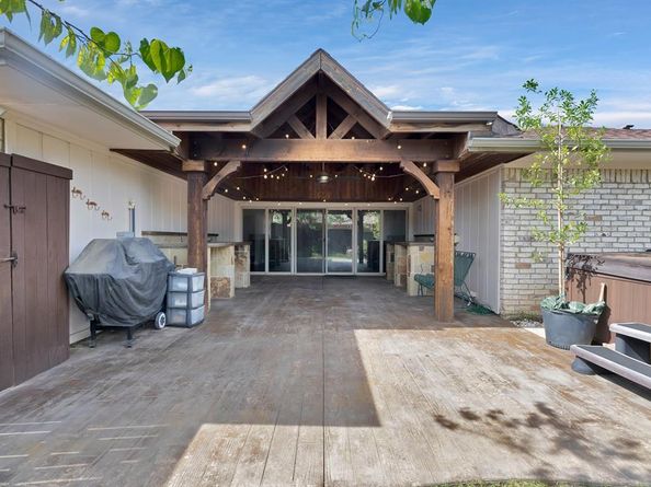 2612  Windsor Place , Plano Texas 75075
