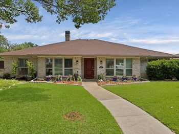 2612  Windsor Place 
