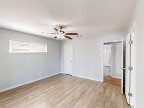 5720  Twineing Street , Dallas Texas 75227