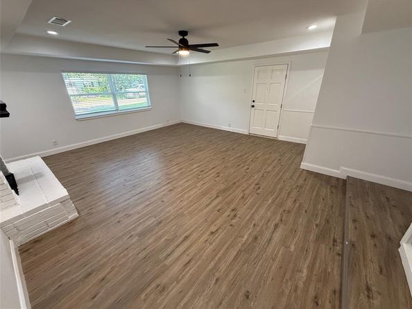 2202  Pontiac Drive , Arlington Texas 76013