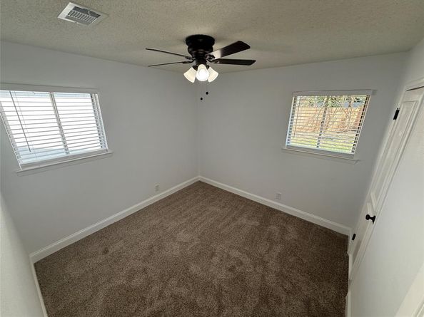 2202  Pontiac Drive , Arlington Texas 76013