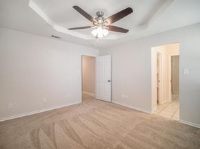 10101  Round Hill Road , Fort Worth Texas 76131